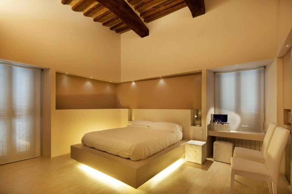 Hotel Degli Affreschi 몬테팔코 객실 사진